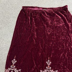 Plenty: Good Condition Patterned Skirt